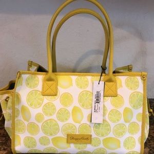 Dooney & Bourke / Tags